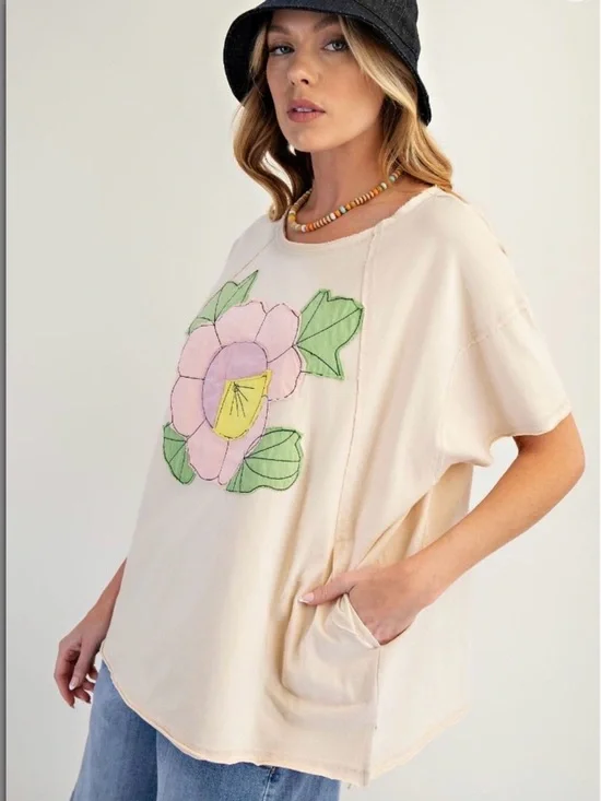 Easel Cream Short Sleeve Tee with Pink Floral Patch Plus Size - Picture 2 of 6